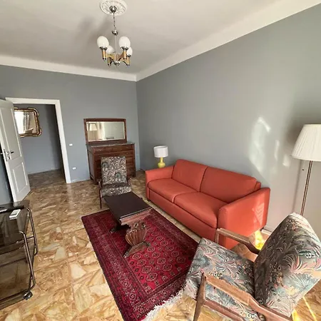 Apartment Attico Mugnai - Stylish Penthhouse In *