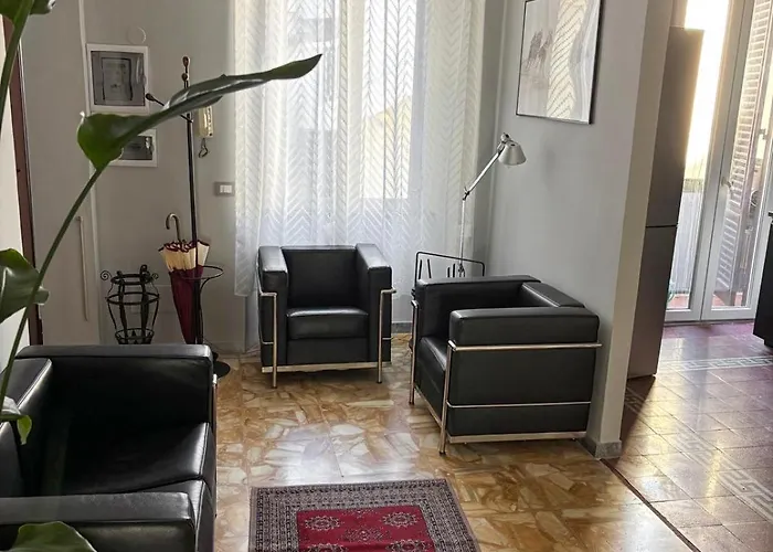 Apartamento Attico Mugnai - Stylish Penthouse In Old Center *
